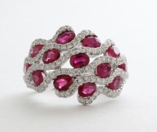18K WHITE GOLD RUBY AND DIAMOND RING