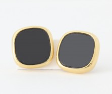 ESTATE 18K YELLOW GOLD AND BLACK ONYX CUFF LINK SET