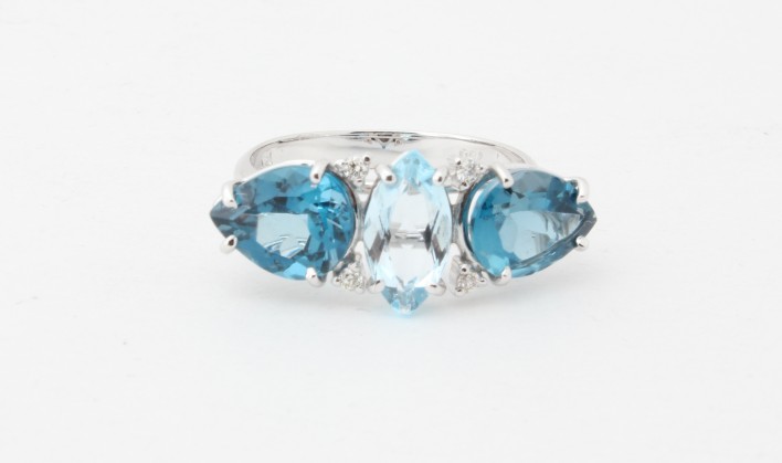 18K WHITE GOLD SKY AND LONDON BLUE TOPAZ RING WITH DIAMONDS